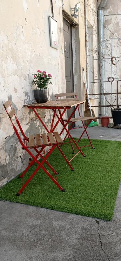 Cozy Studio And Standard Apartments In The Heart Of Oldtown Vilna Exterior foto